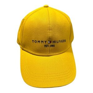006 NWT Tommy Hilfiger Hat